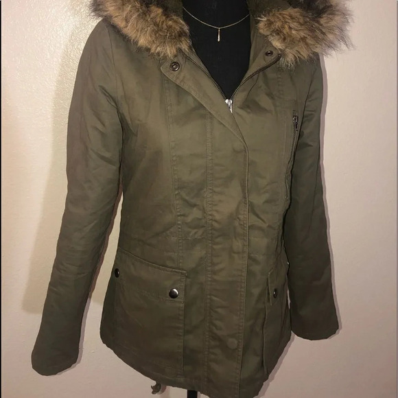 Love tree puffer jacket​​​​​​ - Picture 3 of 16